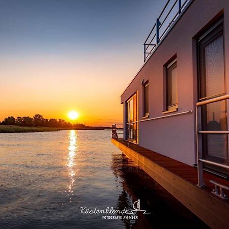 Hotel Hausboot Kranichnest Ribnitz-Damgarten Esterno foto