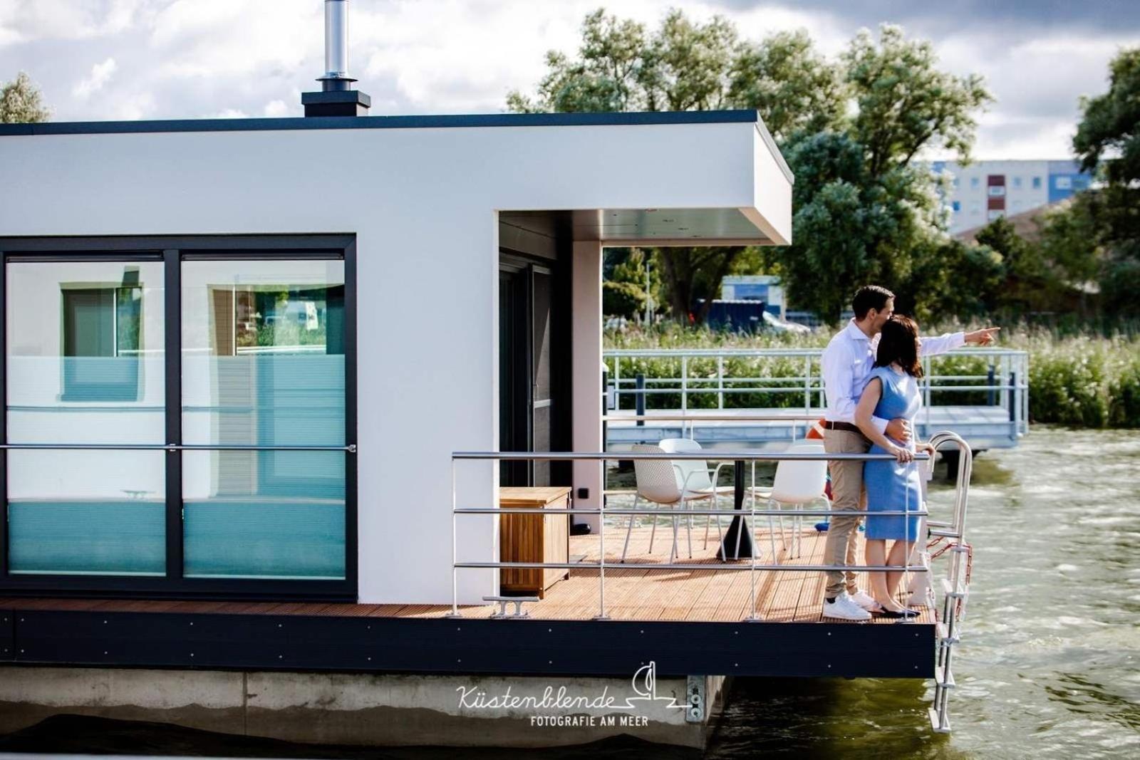 Hotel Hausboot Kranichnest Ribnitz-Damgarten Esterno foto